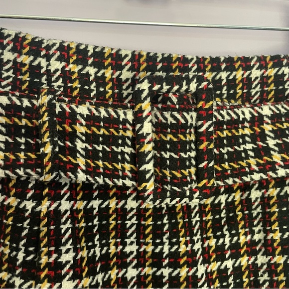Forever 21 Houndstooth Belted Mini Skirt Academia-Style size Medium - Picture 3 of 9
